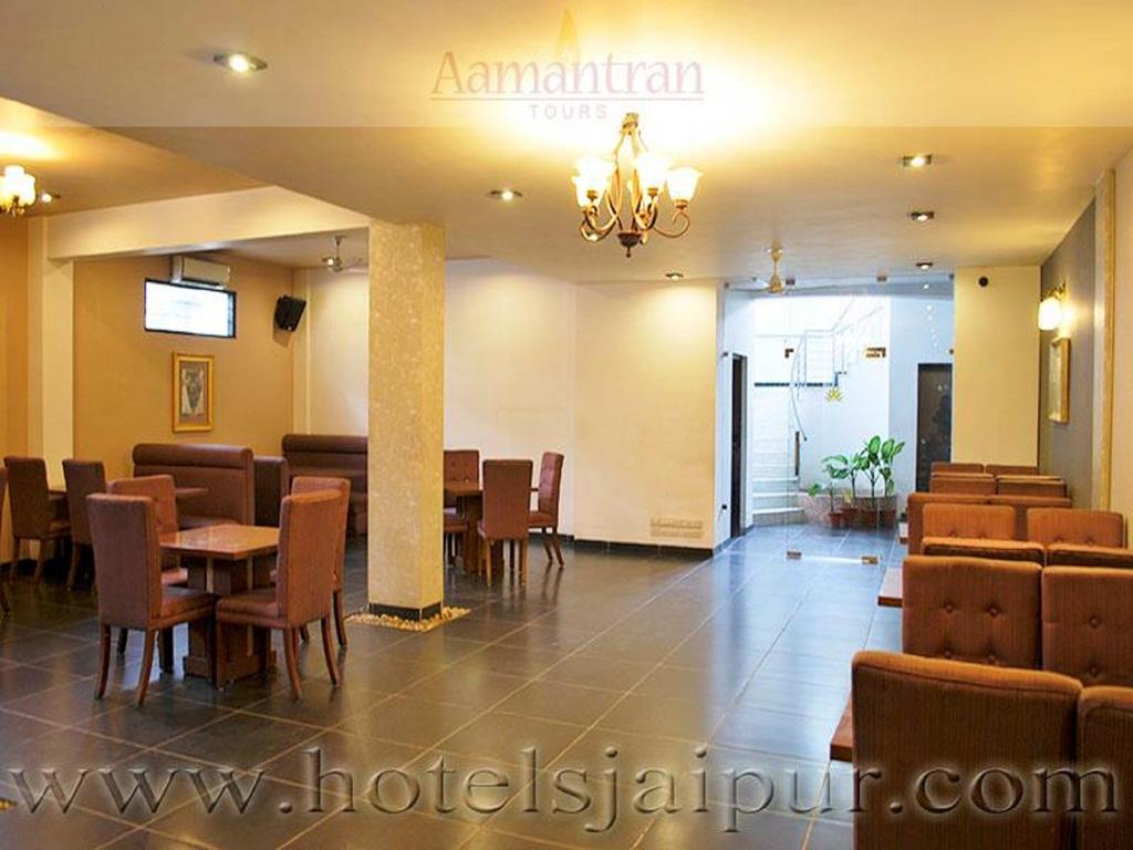 The Saneer Jaipur Hotell Exteriör bild