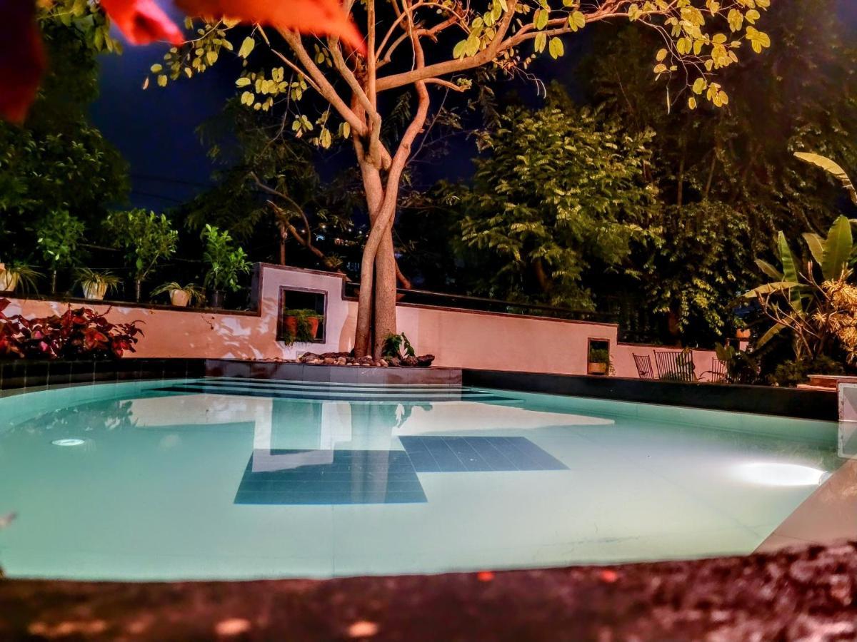 The Saneer Jaipur Hotell Exteriör bild