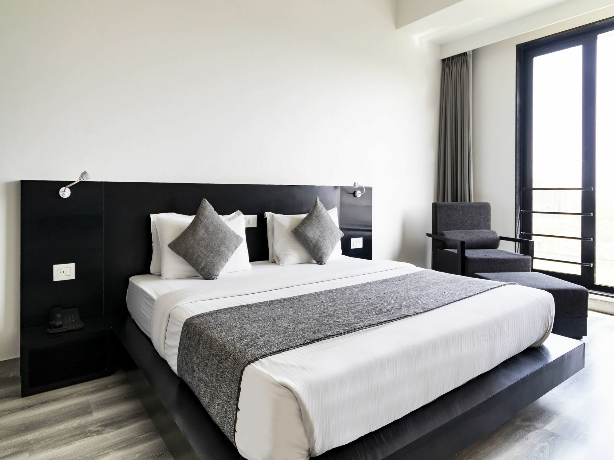 The Saneer Jaipur Hotell Exteriör bild